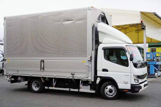 三菱 キャンター 2RG-FEB50(2WD)の写真6