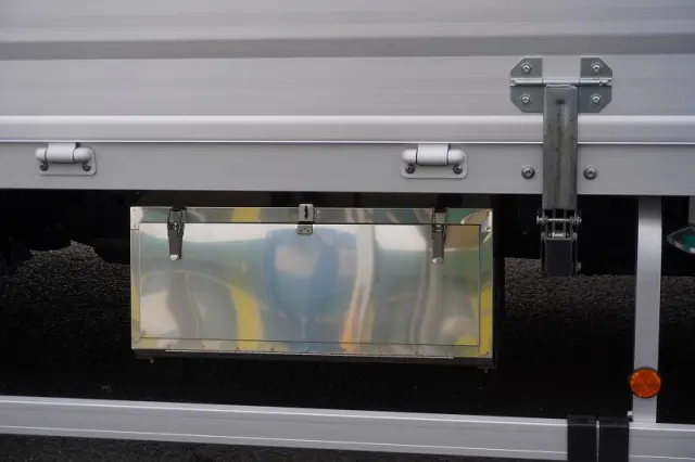 三菱 キャンター 2RG-FEB50(2WD)の写真20