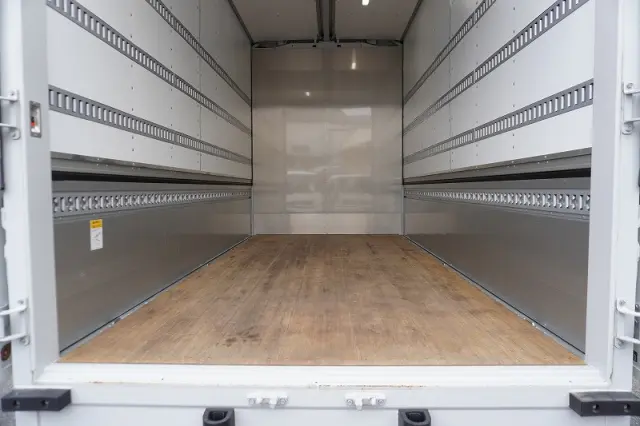 三菱 キャンター 2RG-FEB50(2WD)の写真22