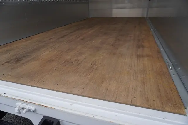 三菱 キャンター 2RG-FEB50(2WD)の写真24