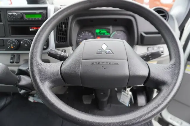 三菱 キャンター 2RG-FEB50(2WD)の写真29