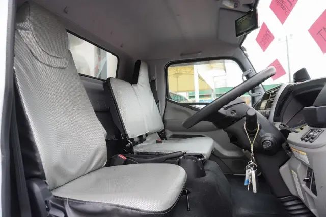 三菱 キャンター 2RG-FEB50(2WD)の写真36