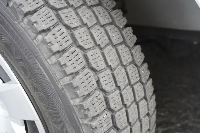 トヨタ ハイエースバン CBF-TRH200K(2WD)の写真10