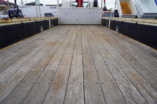 日野 レンジャー 2KG-FC2ABA(2WD)の写真18