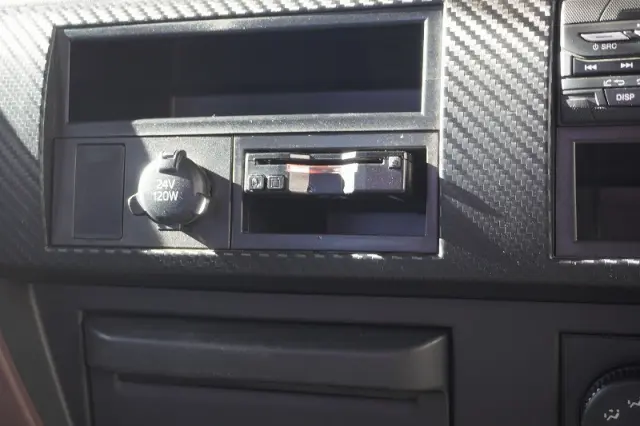 日野 レンジャー 2KG-FC2ABA(2WD)の写真35