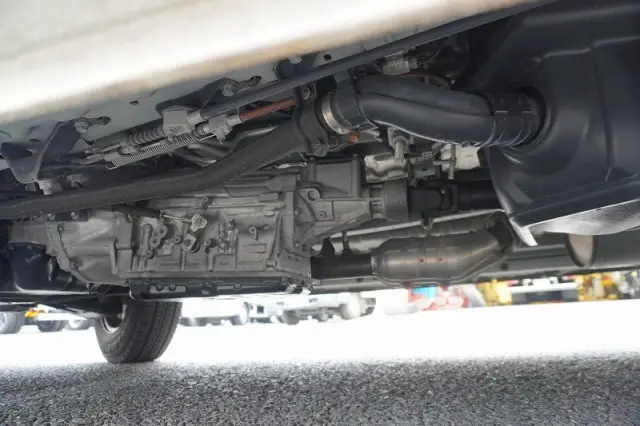 トヨタ ハイエースバン CBF-TRH200V(2WD)の写真13