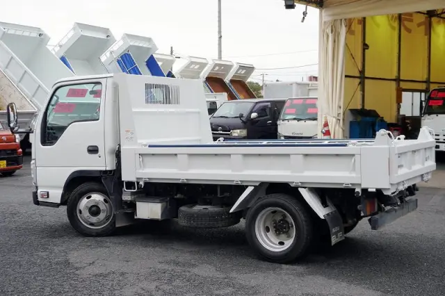 いすゞ エルフ TPG-NJR85AN(2WD)の写真7