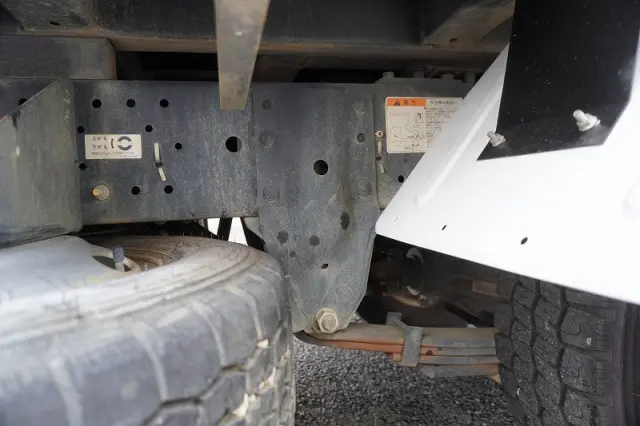 いすゞ エルフ TPG-NJR85AN(2WD)の写真11