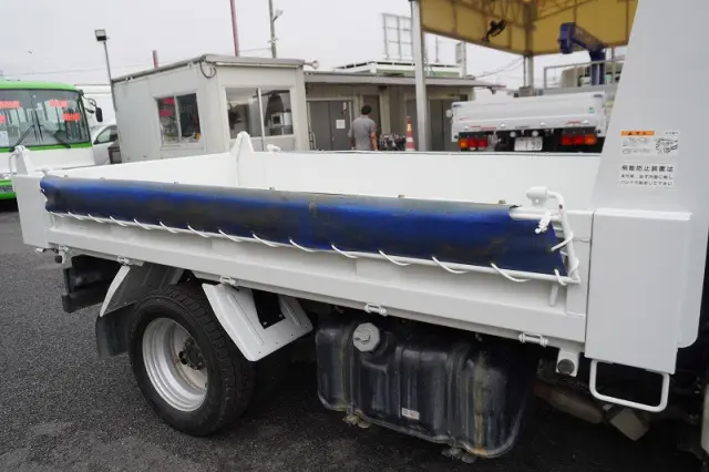 いすゞ エルフ TPG-NJR85AN(2WD)の写真23