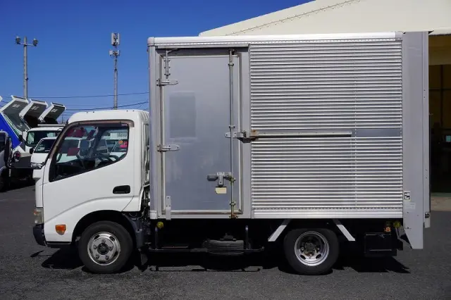 トヨタ トヨエース TKG-XZU605(2WD)の写真3