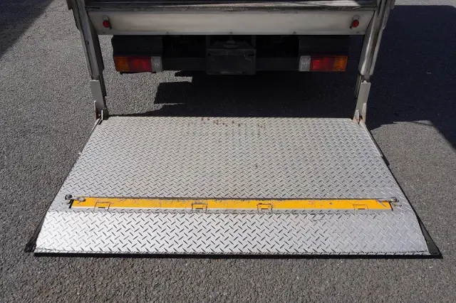 トヨタ トヨエース TKG-XZU605(2WD)の写真24