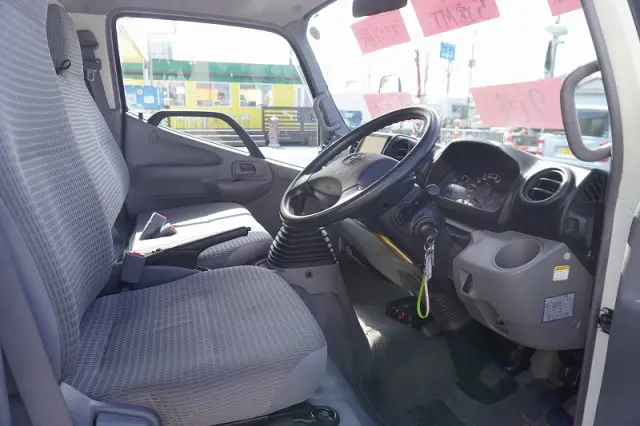 トヨタ トヨエース TKG-XZU605(2WD)の写真38