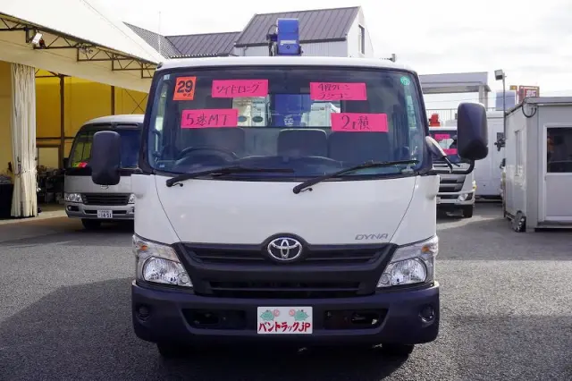 トヨタ ダイナ TKG-XZU710(2WD)の写真2
