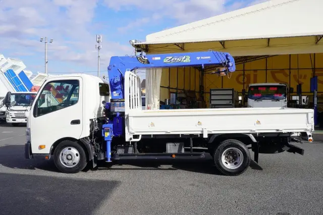 トヨタ ダイナ TKG-XZU710(2WD)の写真3