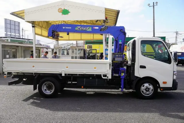 トヨタ ダイナ TKG-XZU710(2WD)の写真5