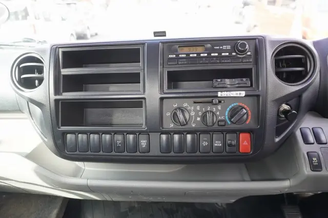 トヨタ ダイナ TKG-XZU710(2WD)の写真34