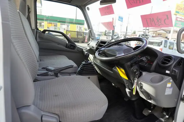 トヨタ ダイナ TKG-XZU710(2WD)の写真39