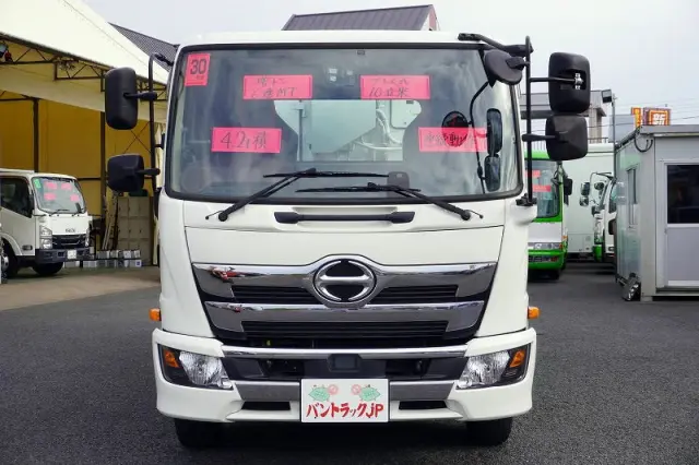 日野 レンジャー 2DG-GC2ABA(2WD)の写真2