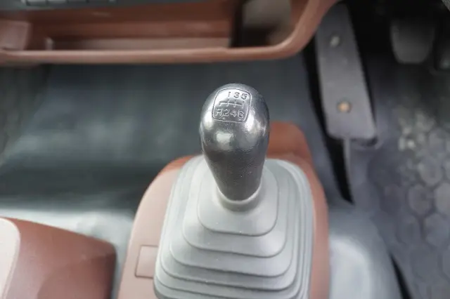 日野 レンジャー 2DG-GC2ABA(2WD)の写真30