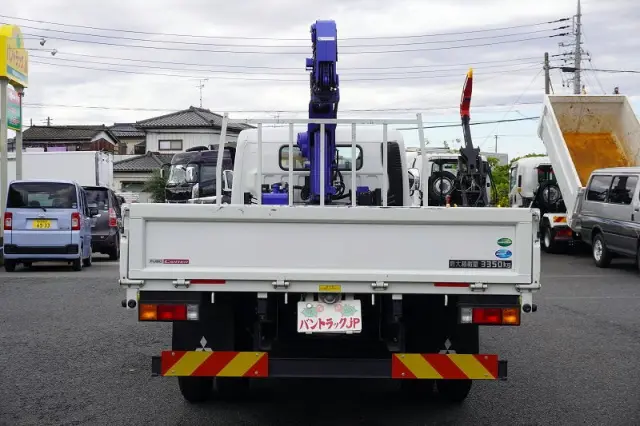 三菱 キャンター 2PG-FEB80(2WD)の写真4
