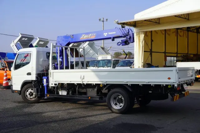 三菱 キャンター 2PG-FEB80(2WD)の写真7