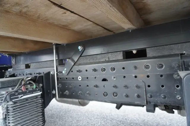 三菱 キャンター 2PG-FEB80(2WD)の写真12