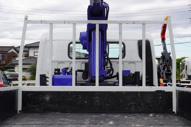 三菱 キャンター 2PG-FEB80(2WD)の写真17