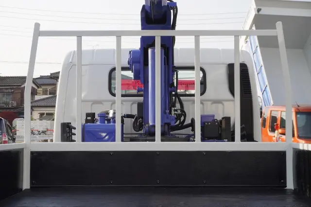 三菱 キャンター 2PG-FEB80(2WD)の写真17