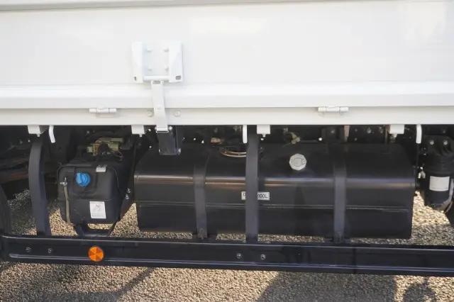 三菱 キャンター 2PG-FEB80(2WD)の写真21