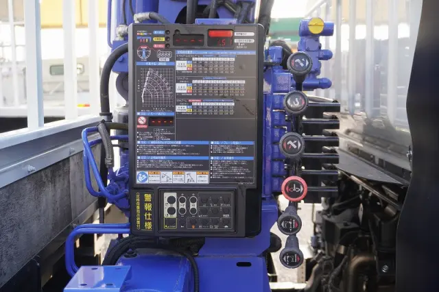 三菱 キャンター 2PG-FEB80(2WD)の写真28