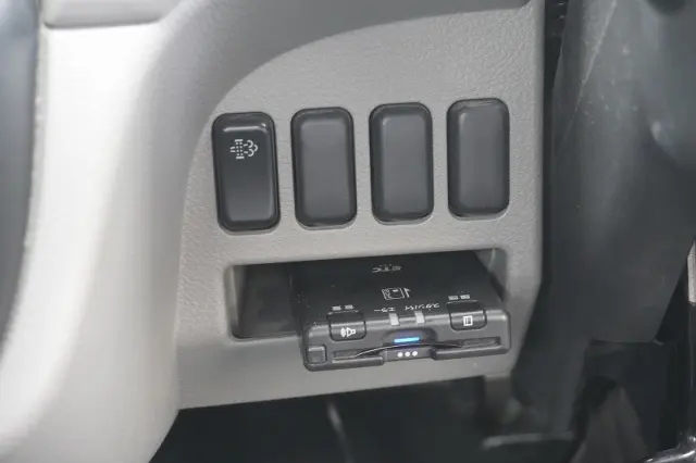 三菱 キャンター 2PG-FEB80(2WD)の写真34