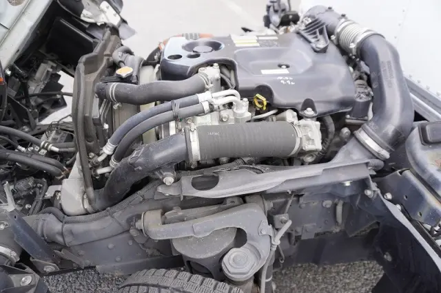 いすゞ エルフ TRG-NLR85AN(2WD)の写真15