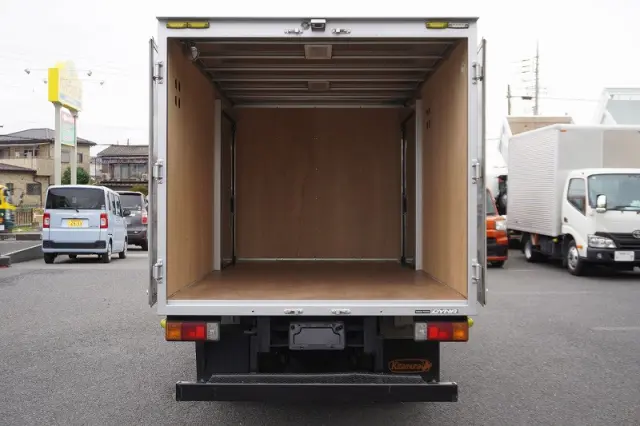 トヨタ ダイナ TKG-XZU605(2WD)の写真19