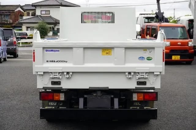 いすゞ エルフ TPG-NKR85AN(2WD)の写真4