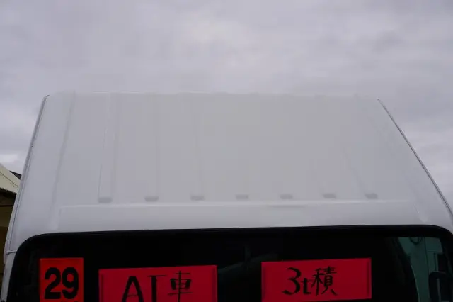 いすゞ エルフ TPG-NKR85AN(2WD)の写真17