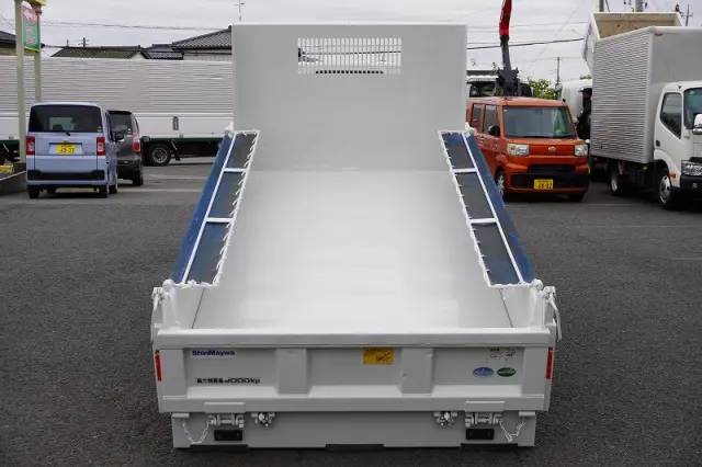 いすゞ エルフ TPG-NKR85AN(2WD)の写真19