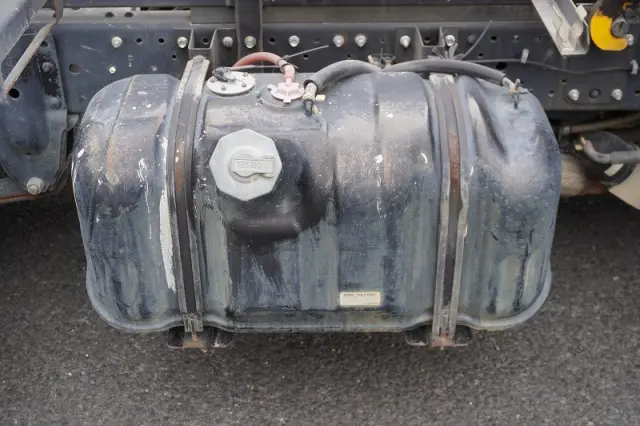 いすゞ エルフ TPG-NKR85AN(2WD)の写真21