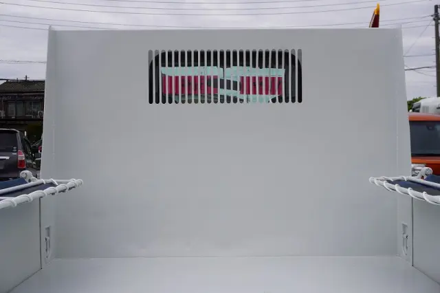 いすゞ エルフ TPG-NKR85AN(2WD)の写真23