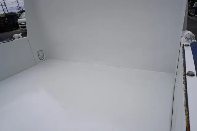 いすゞ エルフ TPG-NKR85AN(2WD)の写真26