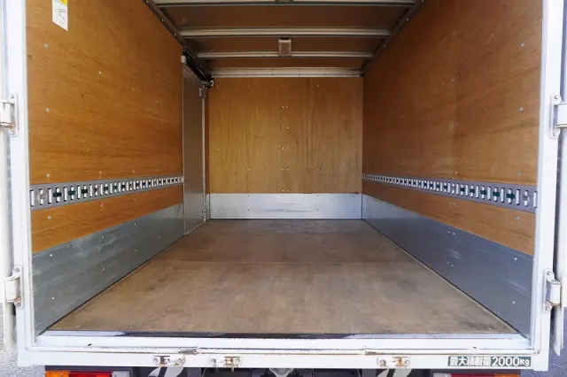 三菱 キャンター TPG-FBA20(2WD)の写真20