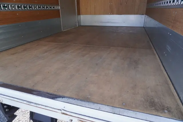 三菱 キャンター TPG-FBA20(2WD)の写真22