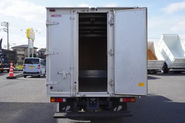 三菱 キャンター TPG-FBA20(2WD)の写真25