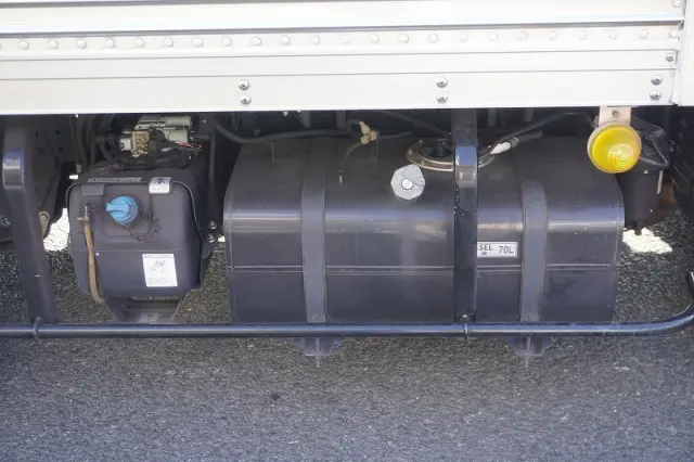 三菱 キャンター TPG-FBA20(2WD)の写真28