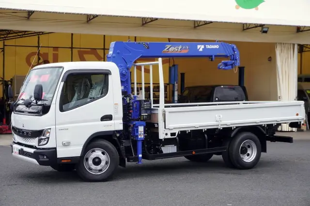 三菱 キャンター 2PG-FEB80(2WD)の写真1