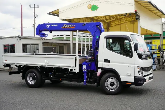 三菱 キャンター 2PG-FEB80(2WD)の写真6