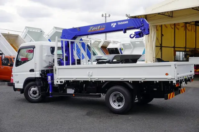 三菱 キャンター 2PG-FEB80(2WD)の写真7