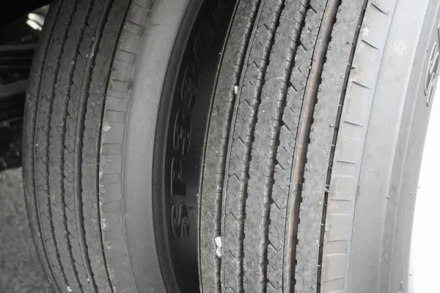 三菱 キャンター 2PG-FEB80(2WD)の写真10