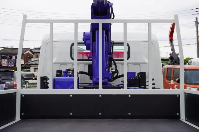 三菱 キャンター 2PG-FEB80(2WD)の写真17