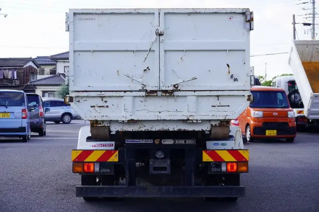 三菱 ファイター TKG-FK71F(2WD)の写真4