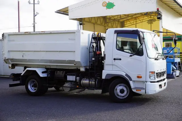 三菱 ファイター TKG-FK71F(2WD)の写真6